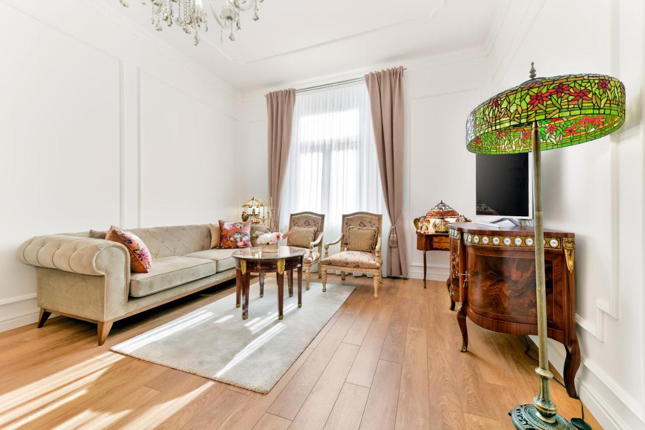 Luxury Class Apartment - 1St Floor, Large Apartment, Downtown, Newly Renovated, Fast Wifi, 4X Air Conditioning Záhřeb Exteriér fotografie
